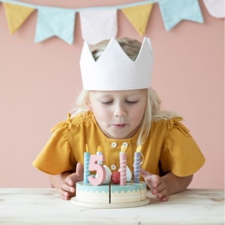 LITTLE DUTCH, Födelsedagstårta, 24 delar, Varierande färger LITTLE DUTCH, Födelsedagstårta, 24 delar, Varierande färger
